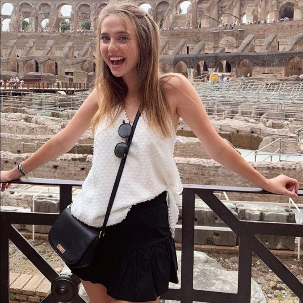 Meet your Posher, Maddie